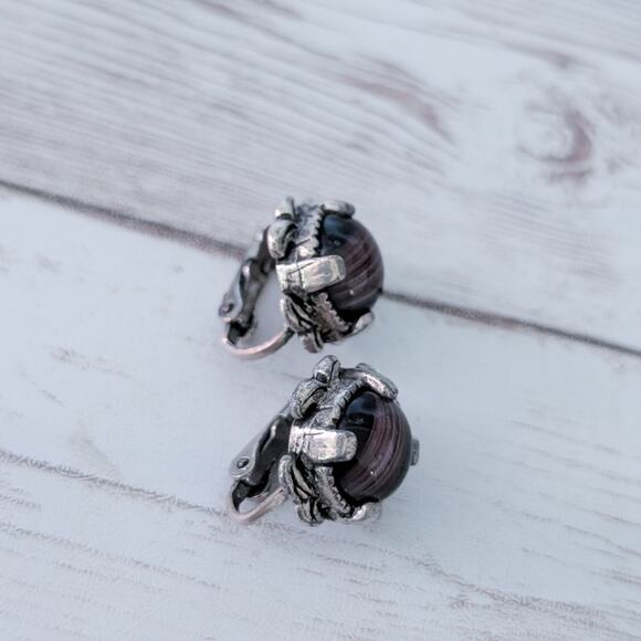 Vintage Clip On Earrings Dark Purple with Dark Silver Tone Ornate Setting - Picture 5 of 12